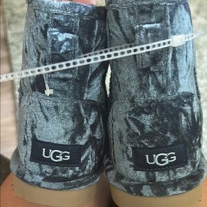 UGG Velvet Boots in Rich Blue